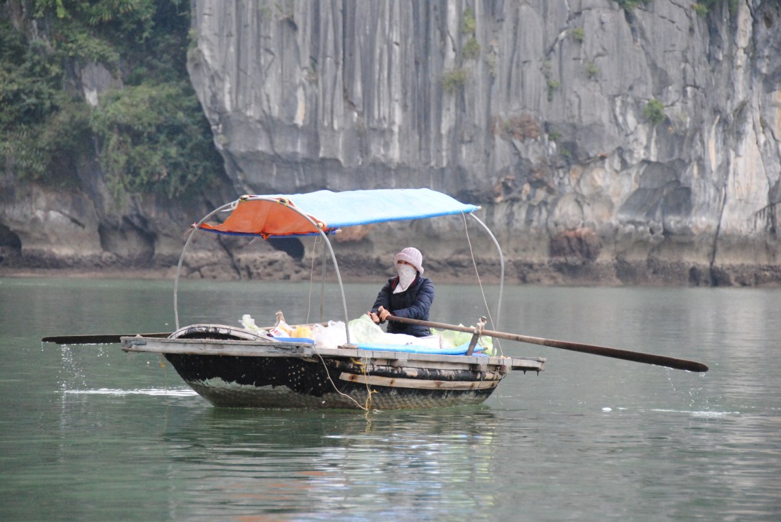 soil and thread Halong Bay